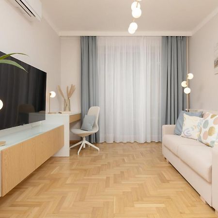 Bright Apartment Kasprzaka Warsaw Wola Near Metro Station By Noclegi Renters Exterior foto