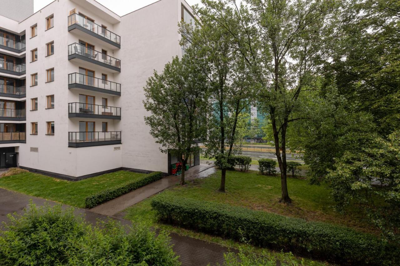 Bright Apartment Kasprzaka Warsaw Wola Near Metro Station By Noclegi Renters Exterior foto
