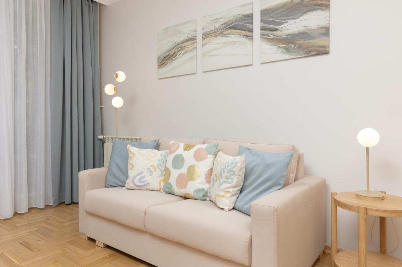 Bright Apartment Kasprzaka Warsaw Wola Near Metro Station By Noclegi Renters Exterior foto