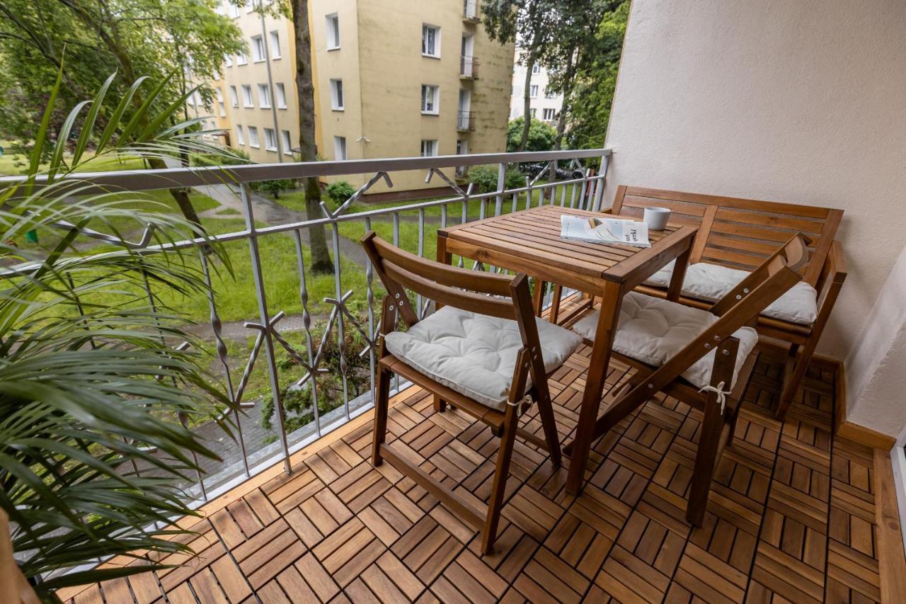 Bright Apartment Kasprzaka Warsaw Wola Near Metro Station By Noclegi Renters Exterior foto